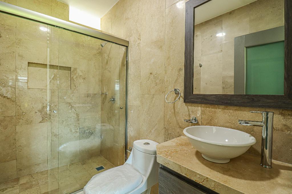 VENTA CASA NUEVA AL SUR DE CUERNAVACA, MEJOR CLIMA DE MORELOS 