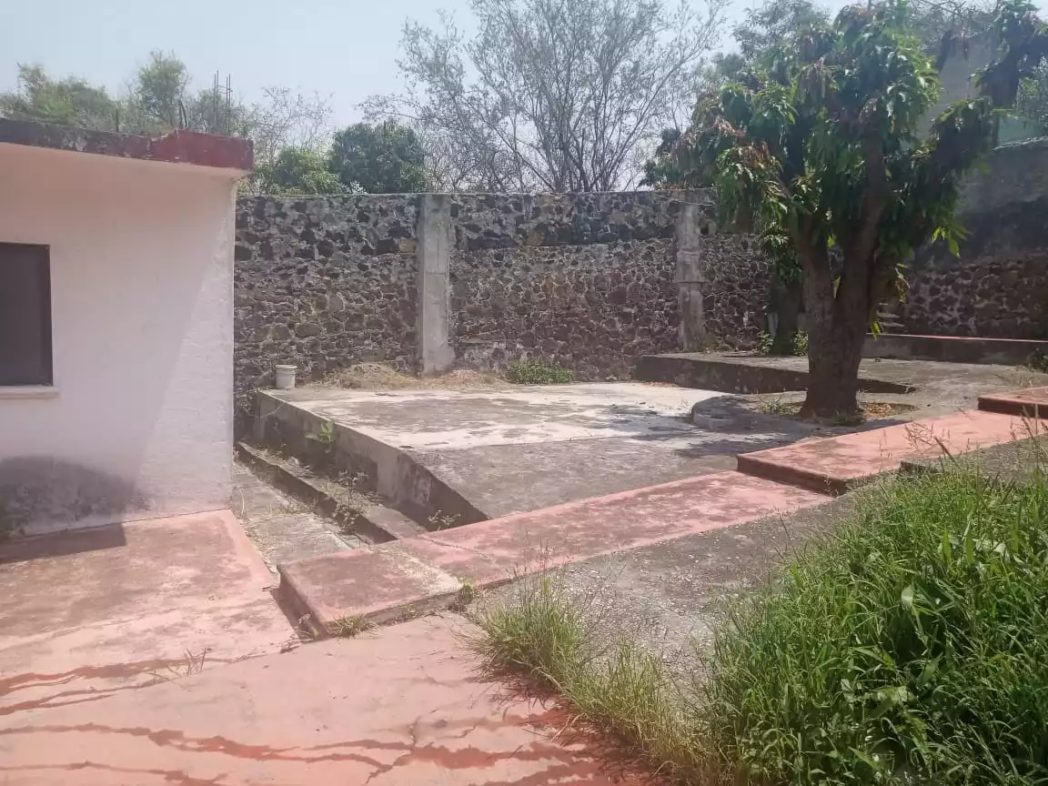 ATENCION INVERSIONISTA TERRENO EN COL 3 DE MAYO EMILIANO ZAPATA MORELOS