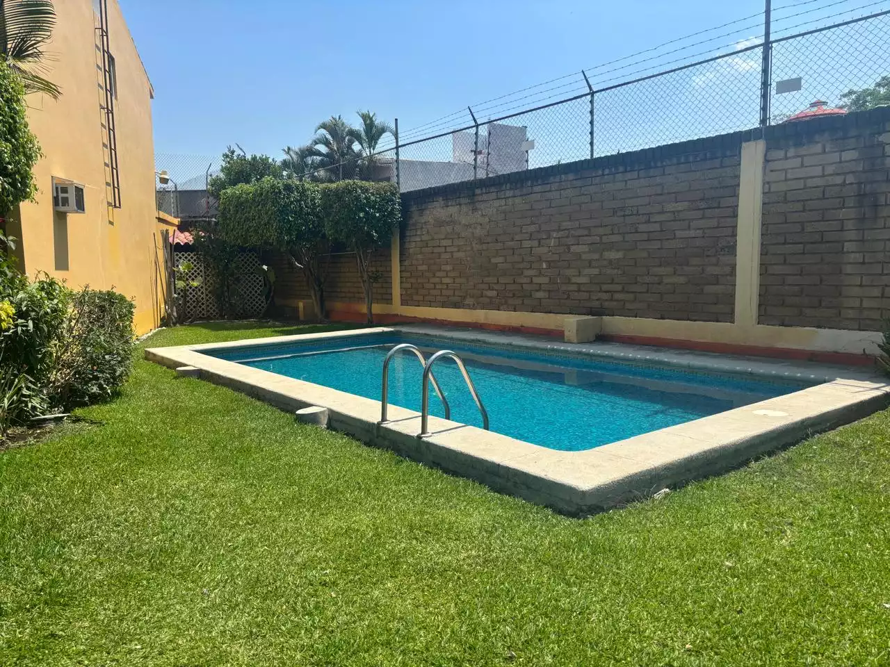 CASA EN CONDOMINIO EN FRACCIONAMIENTO BURGOS AL SUR DE CUERNAVACA, , MORELOS
