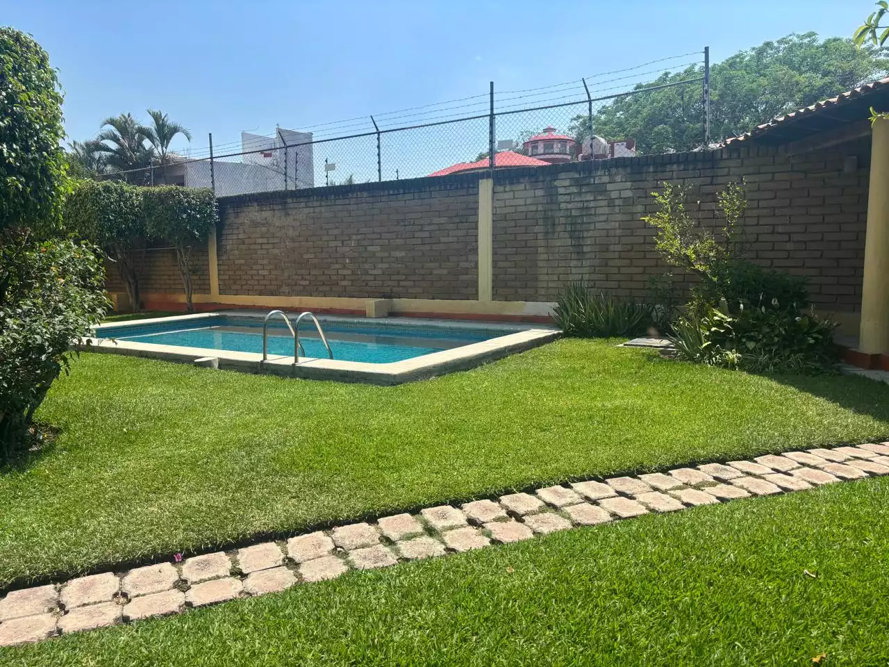 CASA EN CONDOMINIO EN FRACCIONAMIENTO BURGOS AL SUR DE CUERNAVACA, , MORELOS
