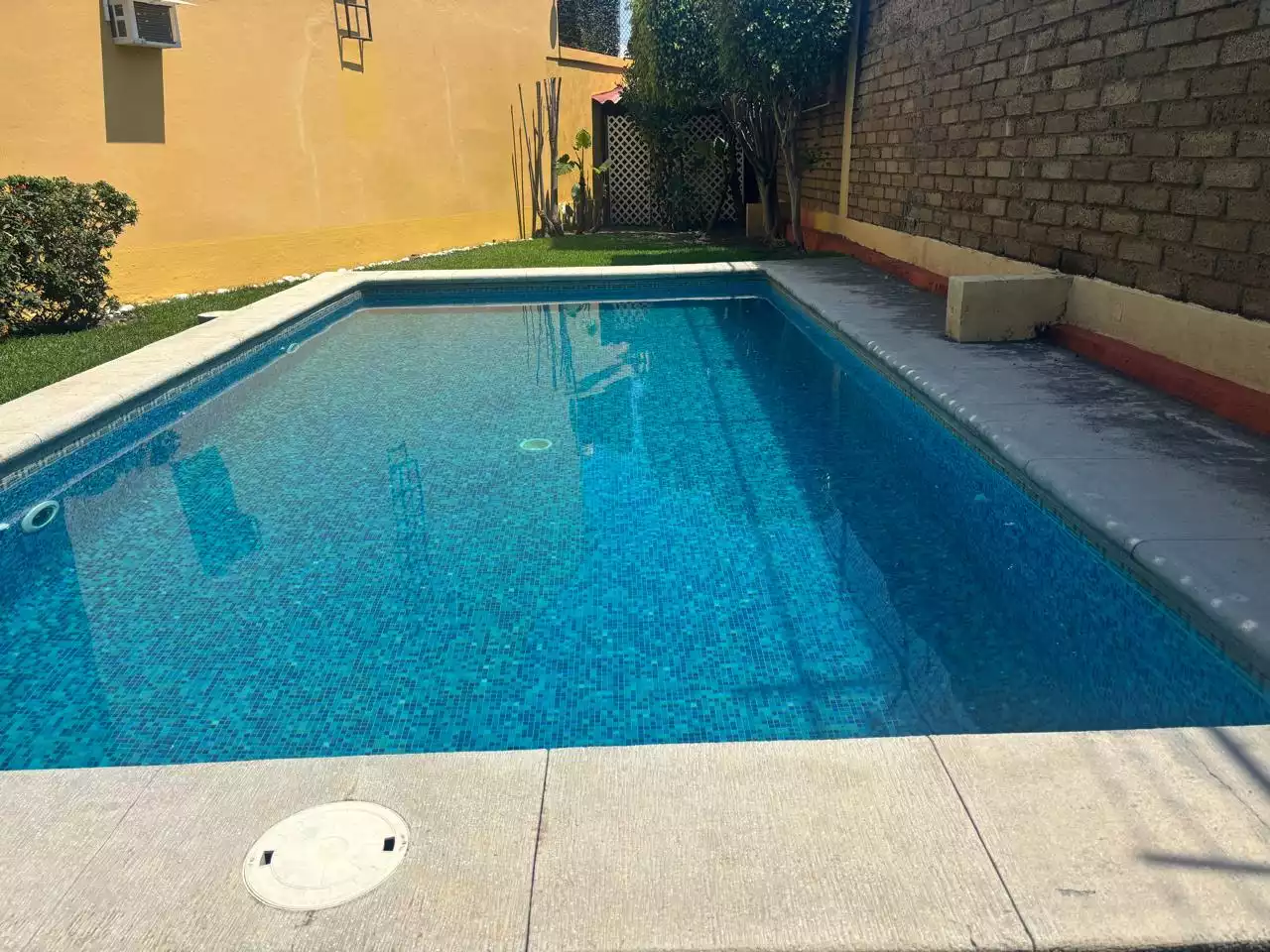 CASA EN CONDOMINIO EN FRACCIONAMIENTO BURGOS AL SUR DE CUERNAVACA, , MORELOS
