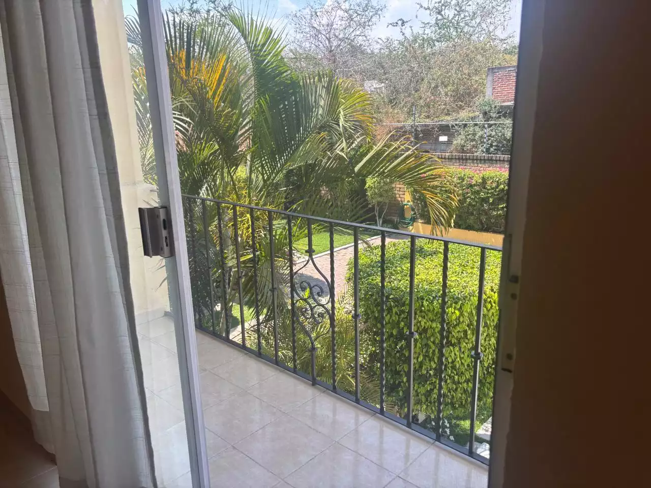 CASA EN CONDOMINIO EN FRACCIONAMIENTO BURGOS AL SUR DE CUERNAVACA, , MORELOS