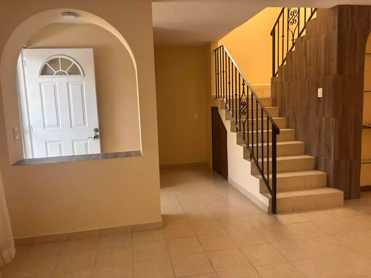 CASA EN CONDOMINIO EN FRACCIONAMIENTO BURGOS AL SUR DE CUERNAVACA, , MORELOS