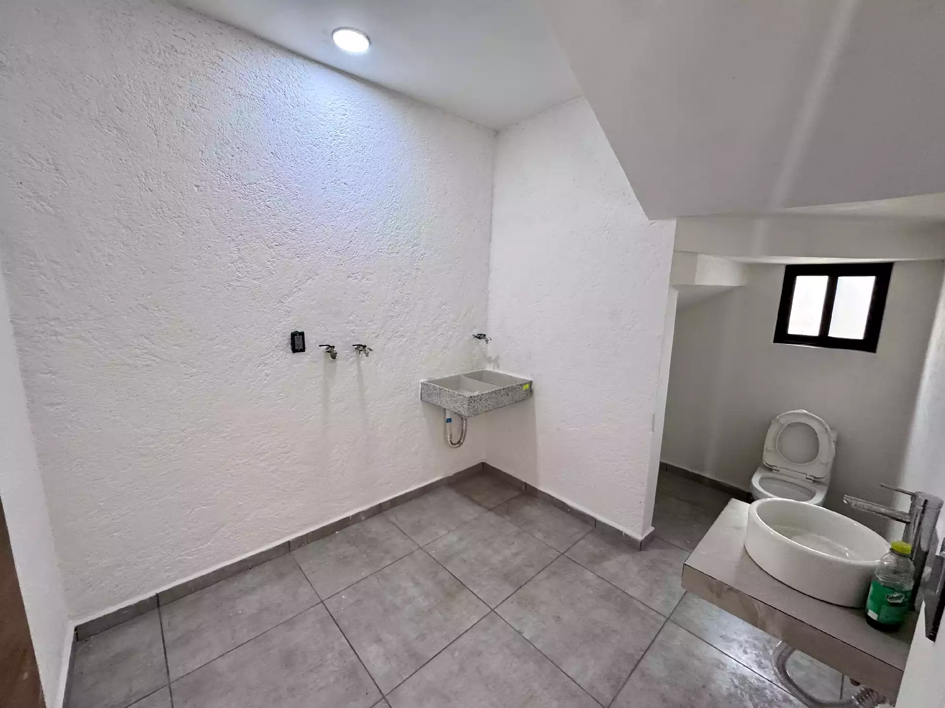 Casa Nueva en Fraccionamiento en Tzompantle