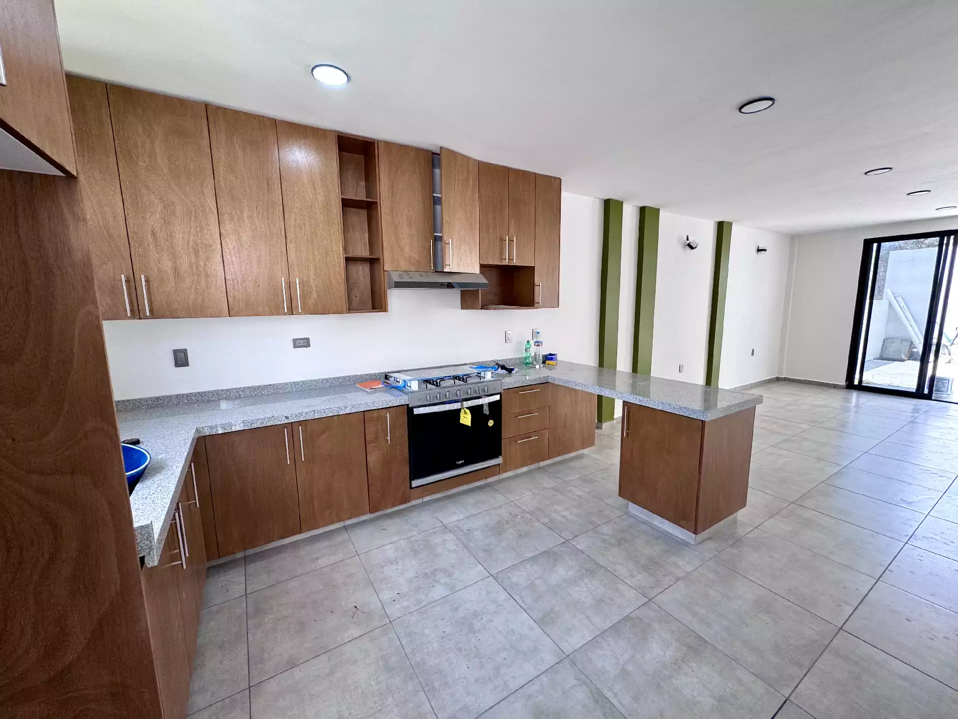 Casa Nueva en Fraccionamiento en Tzompantle