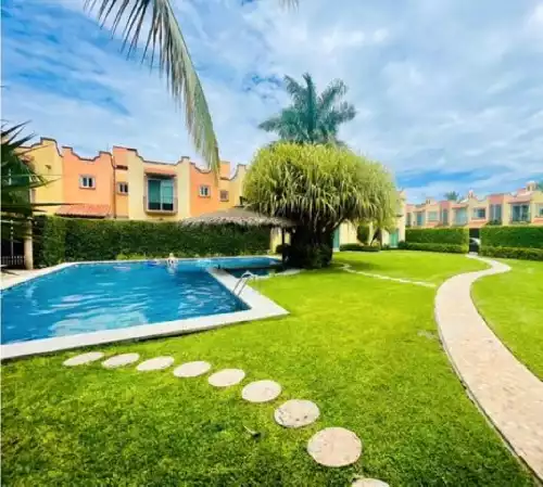 CASA AMUEBLADA EN RENTA EN XOCHITEPEC