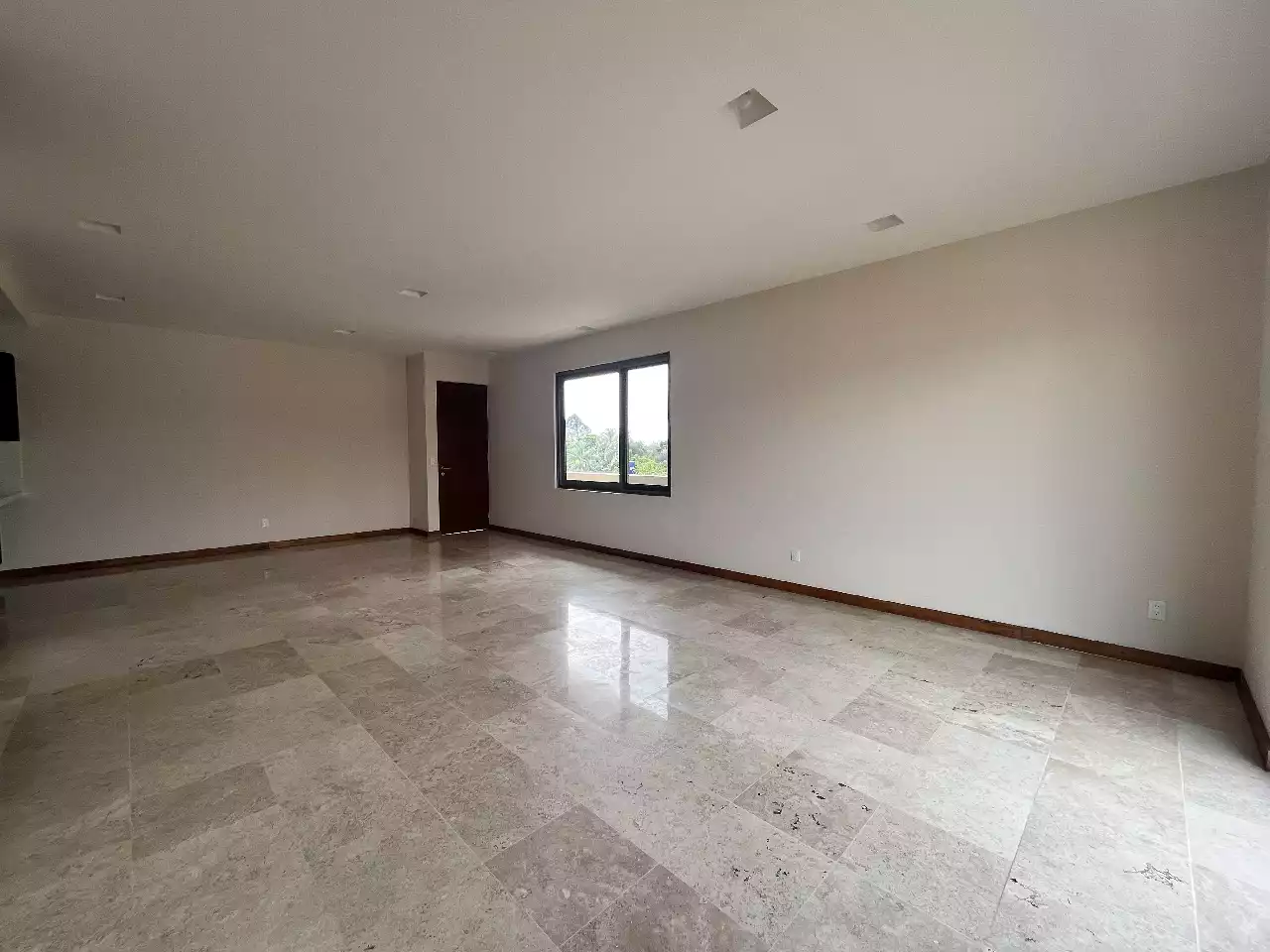 DEPARTAMENTO EN RENTA JACARANDAS