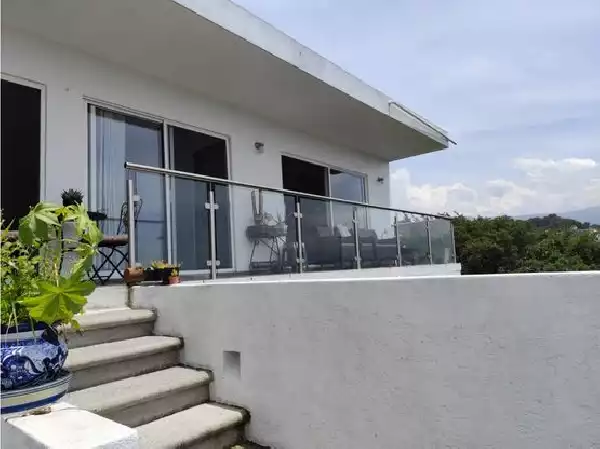 CASA DE UN NIVEL EN VENTA EN LOMAS DEL SOL