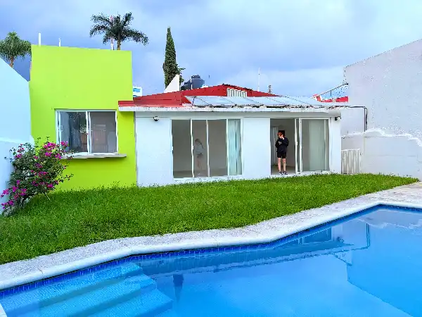 Hermosa Casa en RENTA Paseo del conquistador