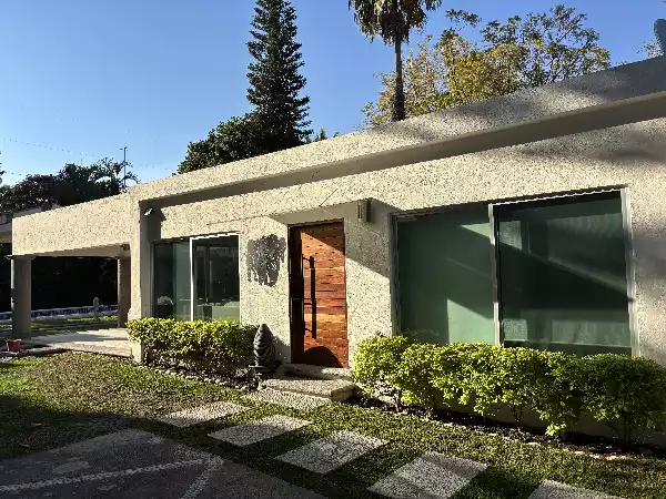 RENTA CASA SUMIYA UNA PLANTA 