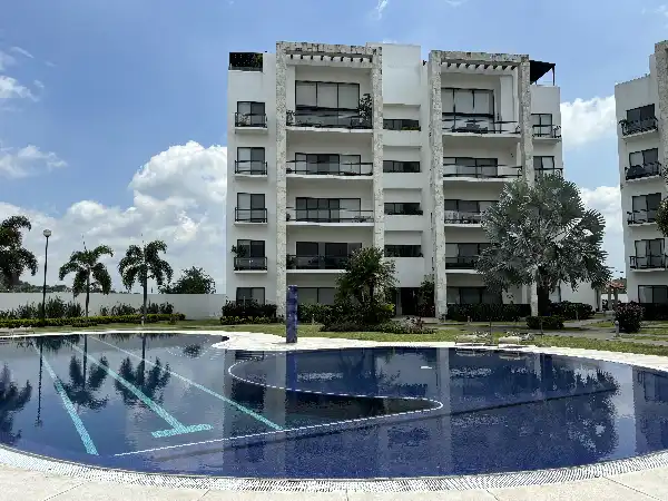 DEPARTAMENTO AMUEBLADO EN  RENTA