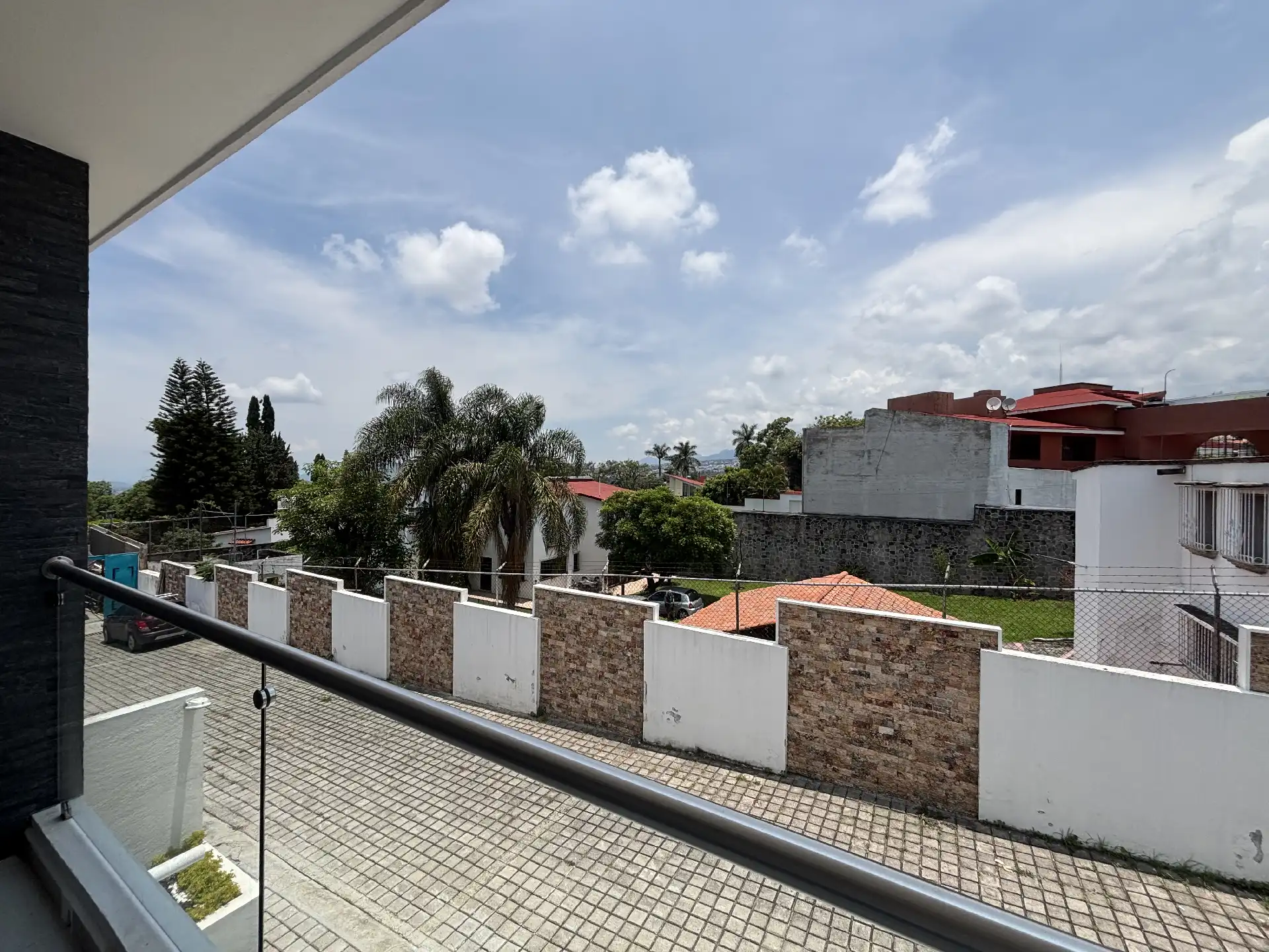 CASA NUEVA  EN PRIVADA