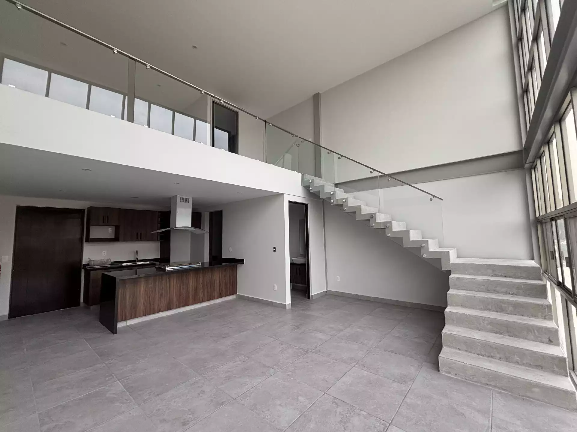 PRECIOSO LOFT EN RENTA EN RESIDENCIAL JACARANDAS
