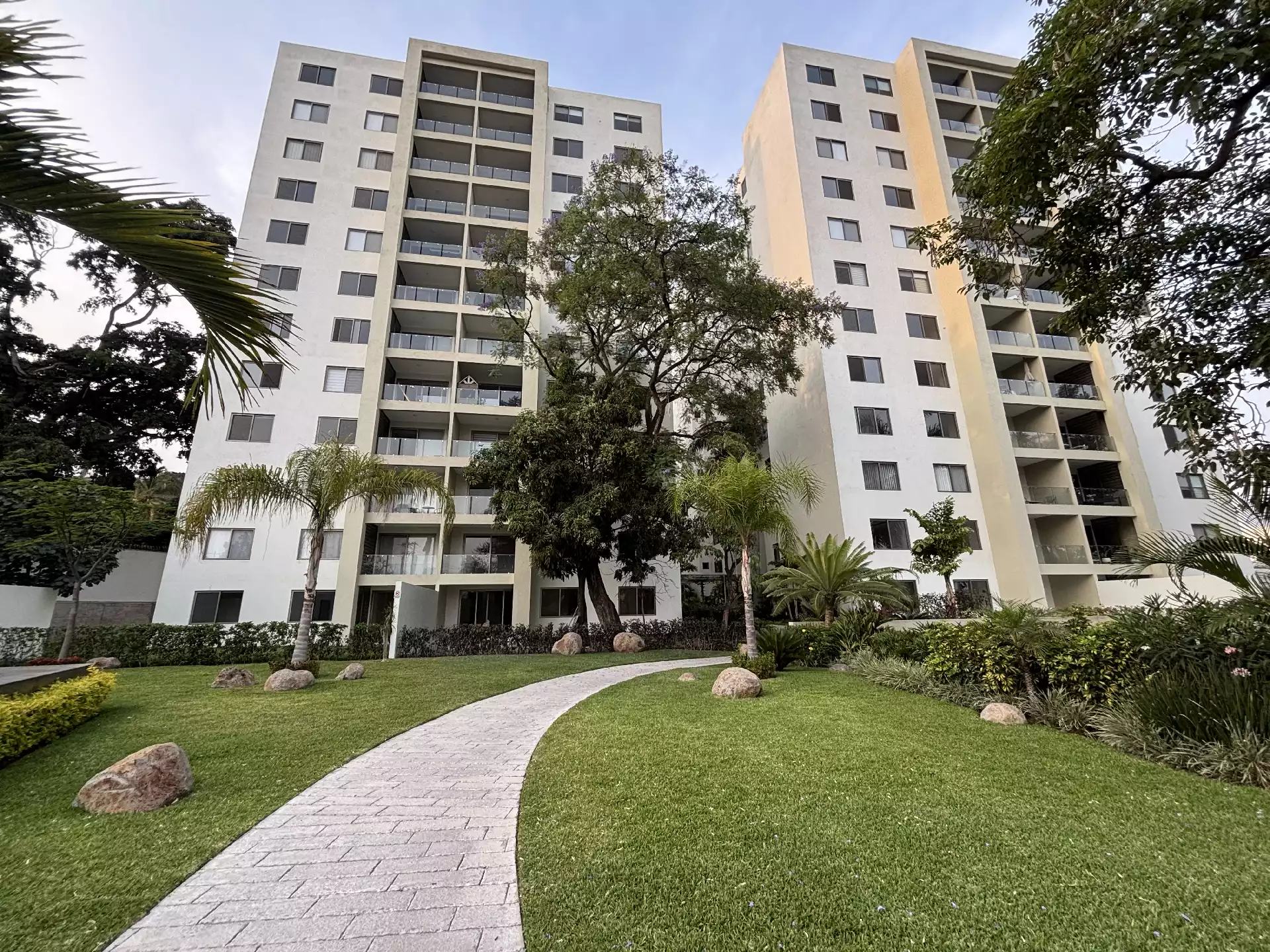 PRECIOSO LOFT EN RENTA EN RESIDENCIAL JACARANDAS