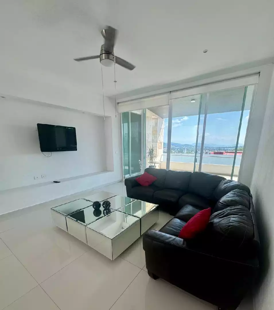 CASA EN VENTA Y EN RENTA AMUEBLADA EN FRACCIONAMIENTO