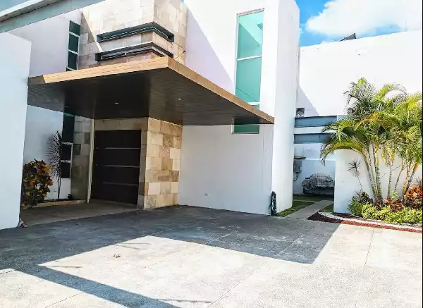 CASA EN VENTA Y EN RENTA AMUEBLADA EN FRACCIONAMIENTO