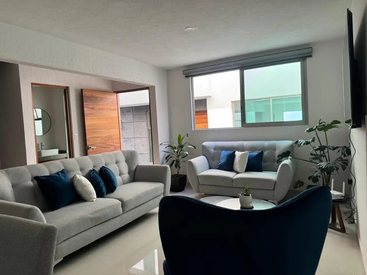 Casa en venta condominio de 10 casas alberca, 4 habitaciones, 3.5 baños en Lomas Trujillo