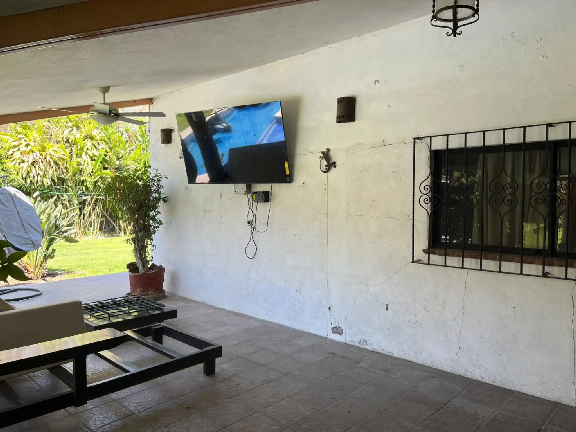 Confortable y Excelente casa en Mazatepec, Morelos, un solo nivel, 5 recamaras, 3 baños, alberca