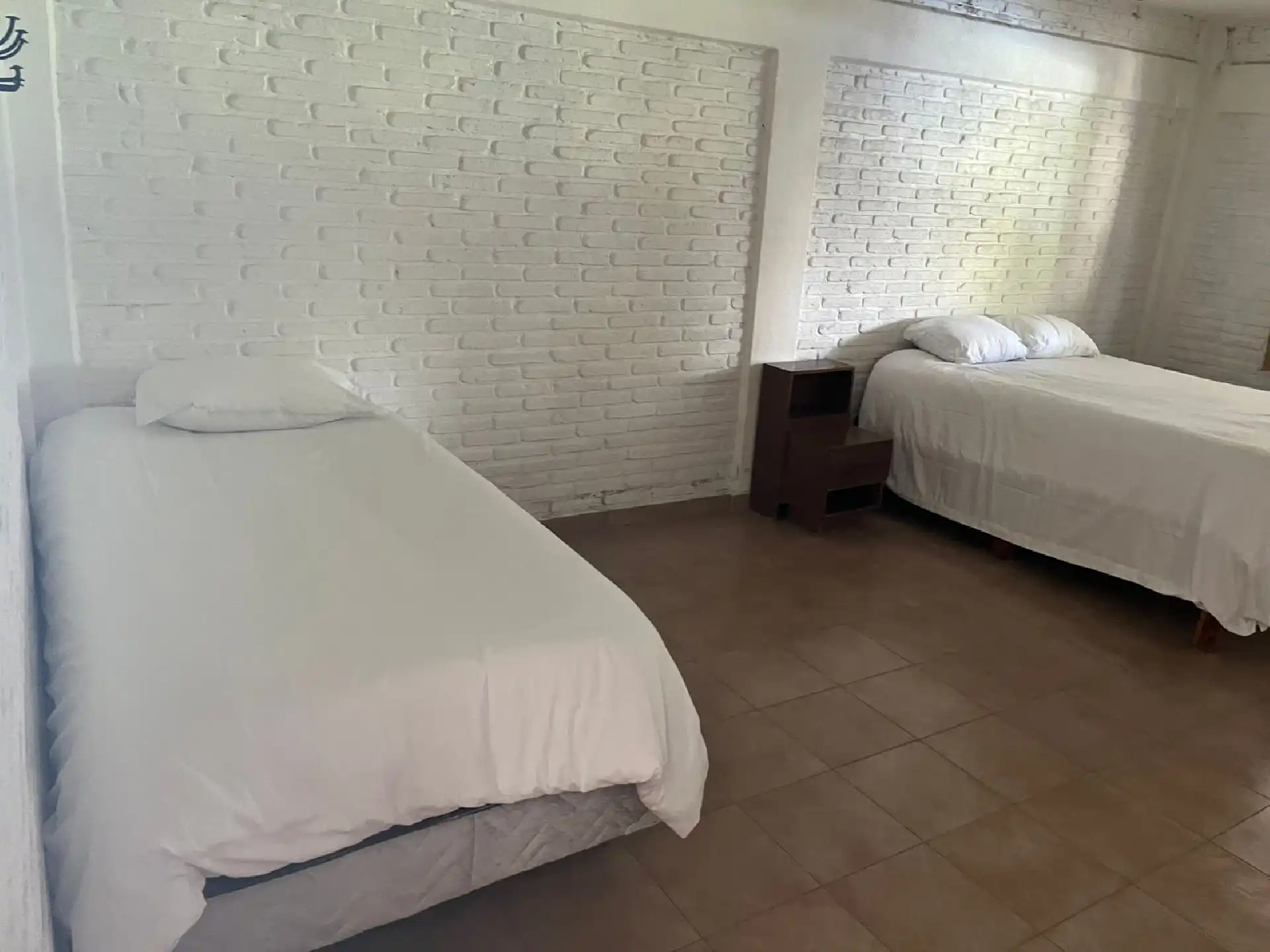 Confortable y Excelente casa en Mazatepec, Morelos, un solo nivel, 5 recamaras, 3 baños, alberca