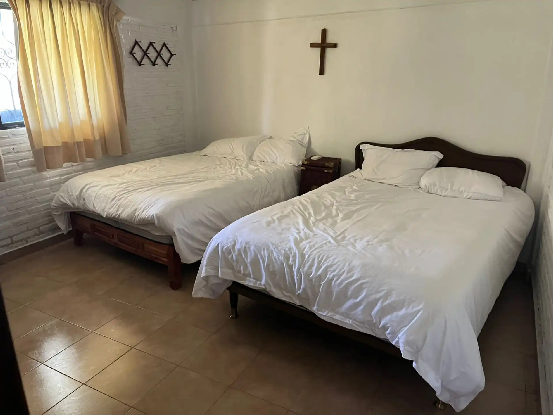 Confortable y Excelente casa en Mazatepec, Morelos, un solo nivel, 5 recamaras, 3 baños, alberca