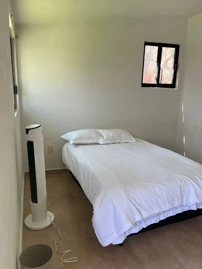 Confortable y Excelente casa en Mazatepec, Morelos, un solo nivel, 5 recamaras, 3 baños, alberca