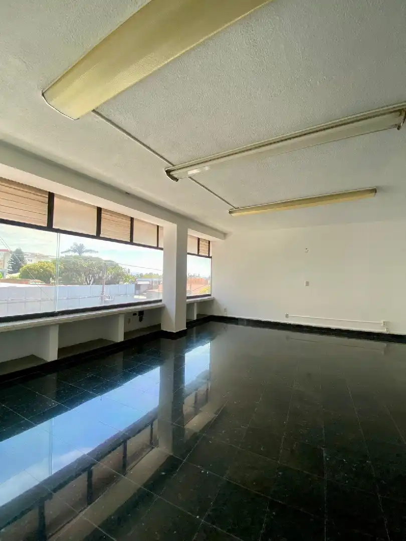 Oficinas y local comercial en venta en Bajada de Chapultepec, Cuernavaca