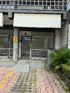 Estupendas oficinas y locales comerciales en renta en Cuernavaca, Plaza San Jerónimo