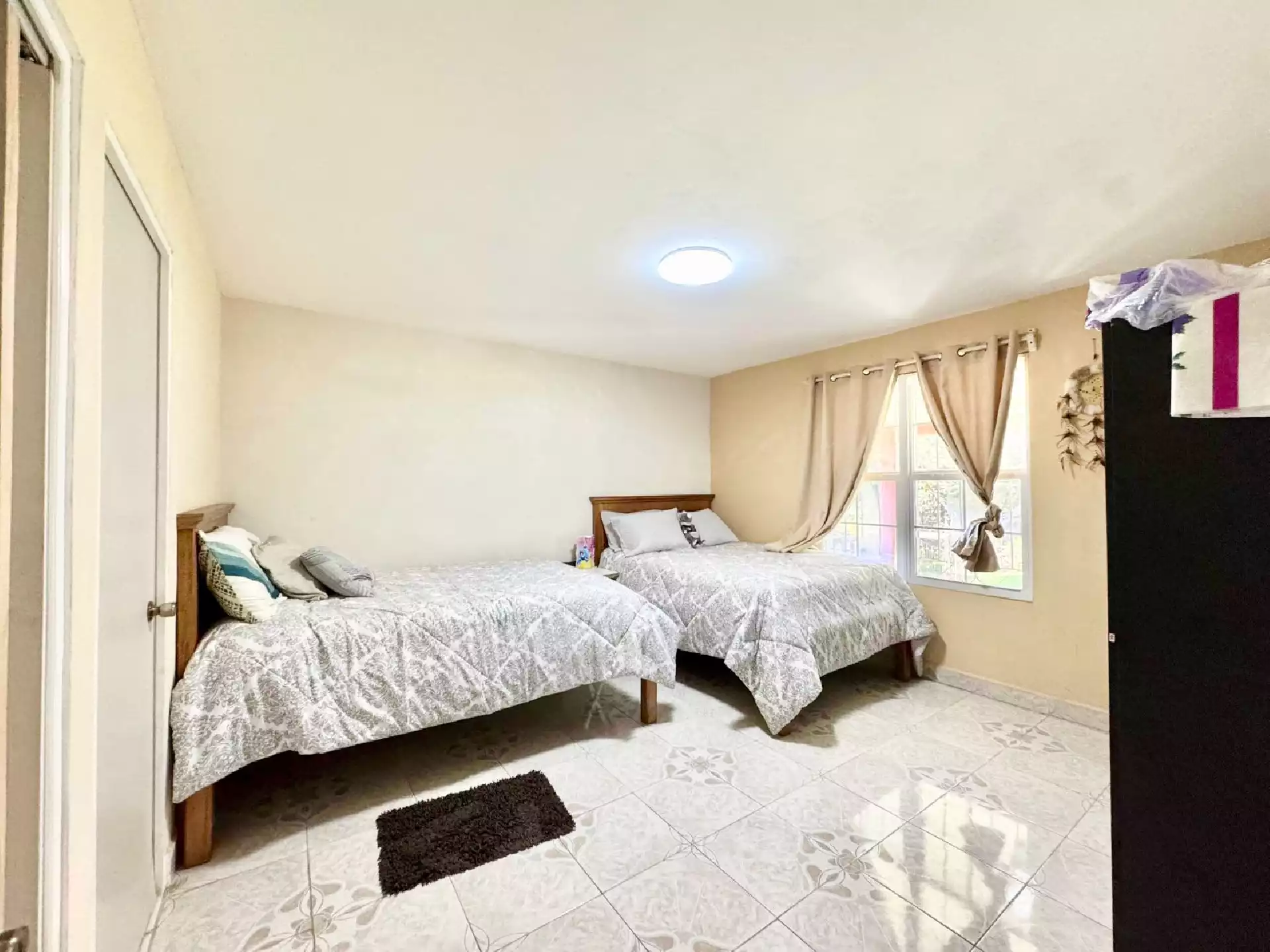 Hermosa casa norte de Cuernavaca, exclusiva zona boscosa sobre la carretera libre Cuernavaca–CDMX,