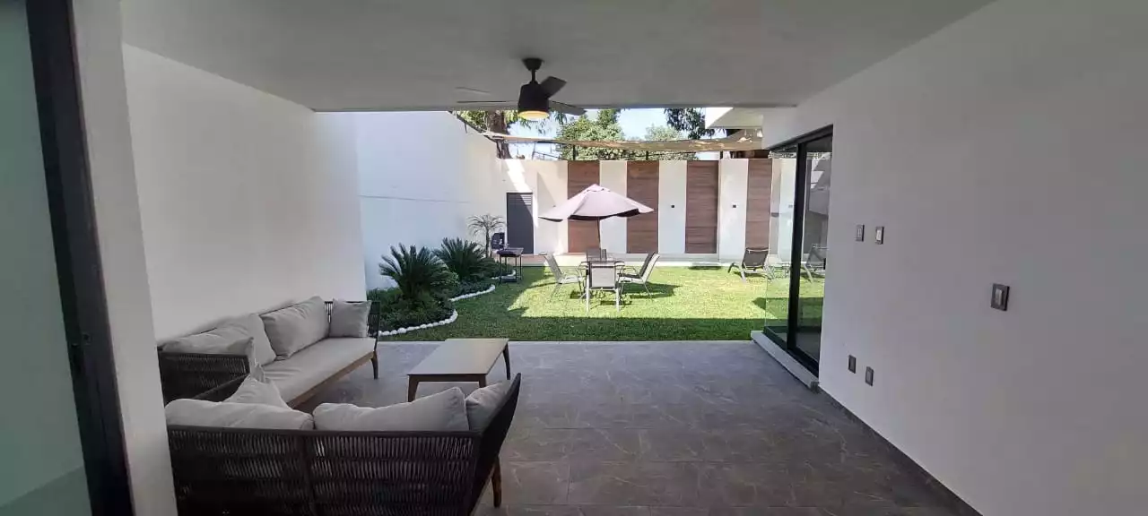 Preciosas casas en venta acabados de lujo fraccionamiento con vigilancia 24/7 en Yautepec, Morelos