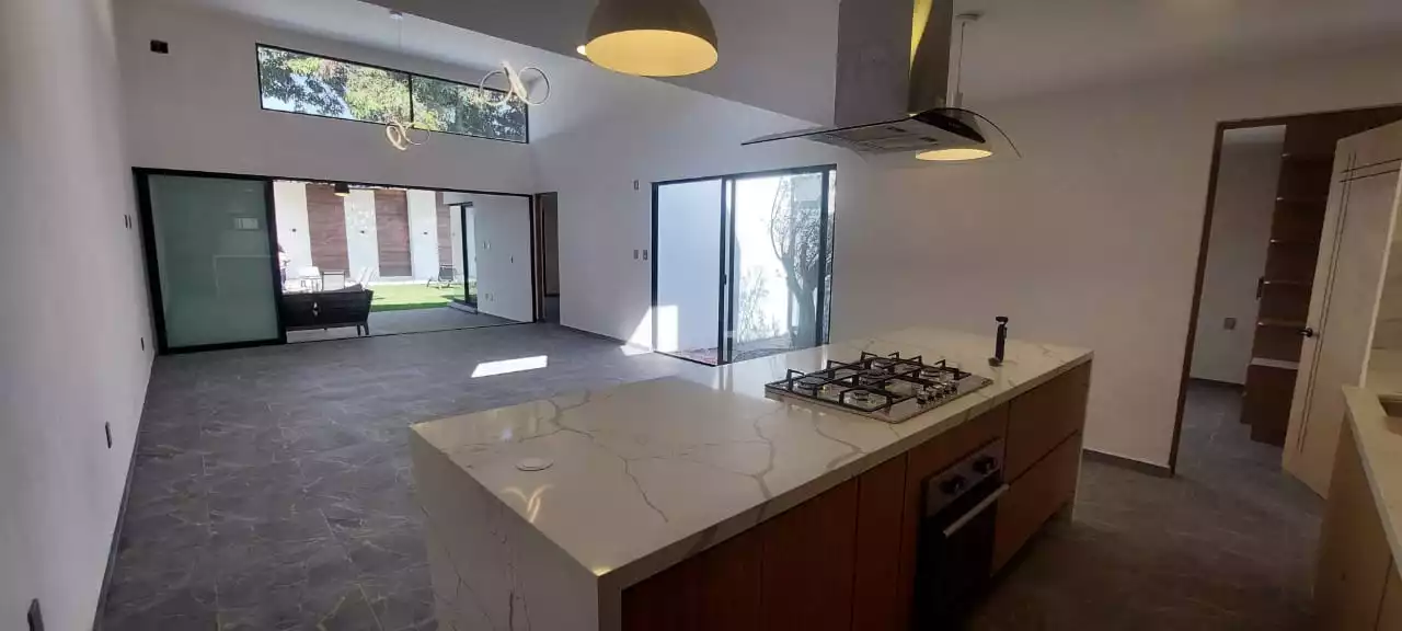 Preciosas casas en venta acabados de lujo fraccionamiento con vigilancia 24/7 en Yautepec, Morelos