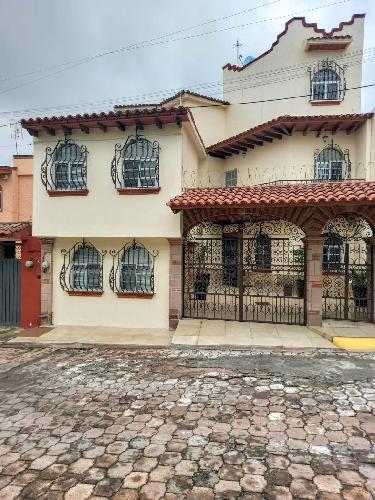 Casa Sola en  venta en  Colonia Satélite en Cuernavaca