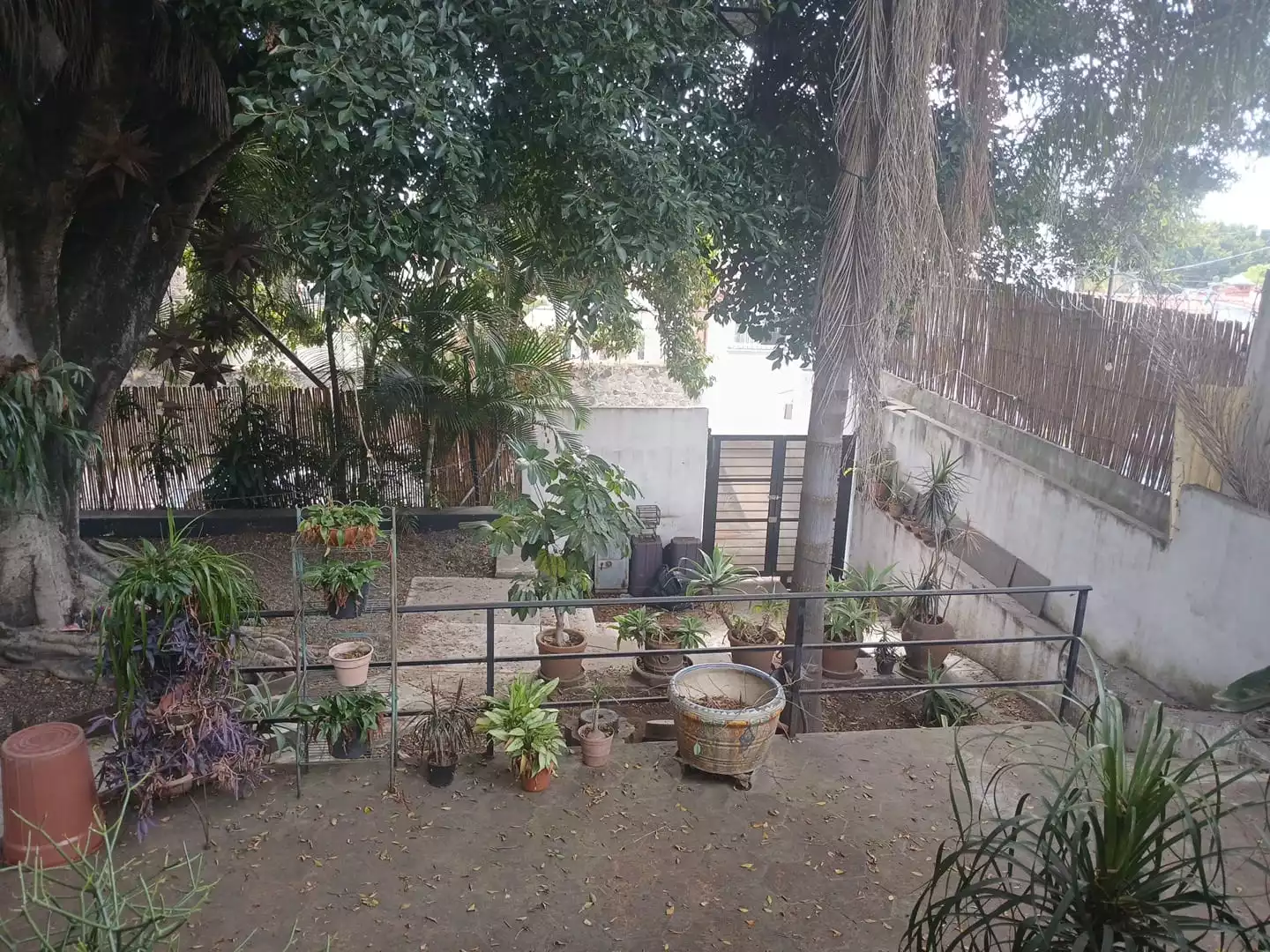 PROPIEDAD EN  VENTA EN LOMAS DE CORTEZ CUERNAVACA