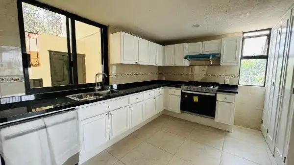 Se vende casa en Lomas de Cortes