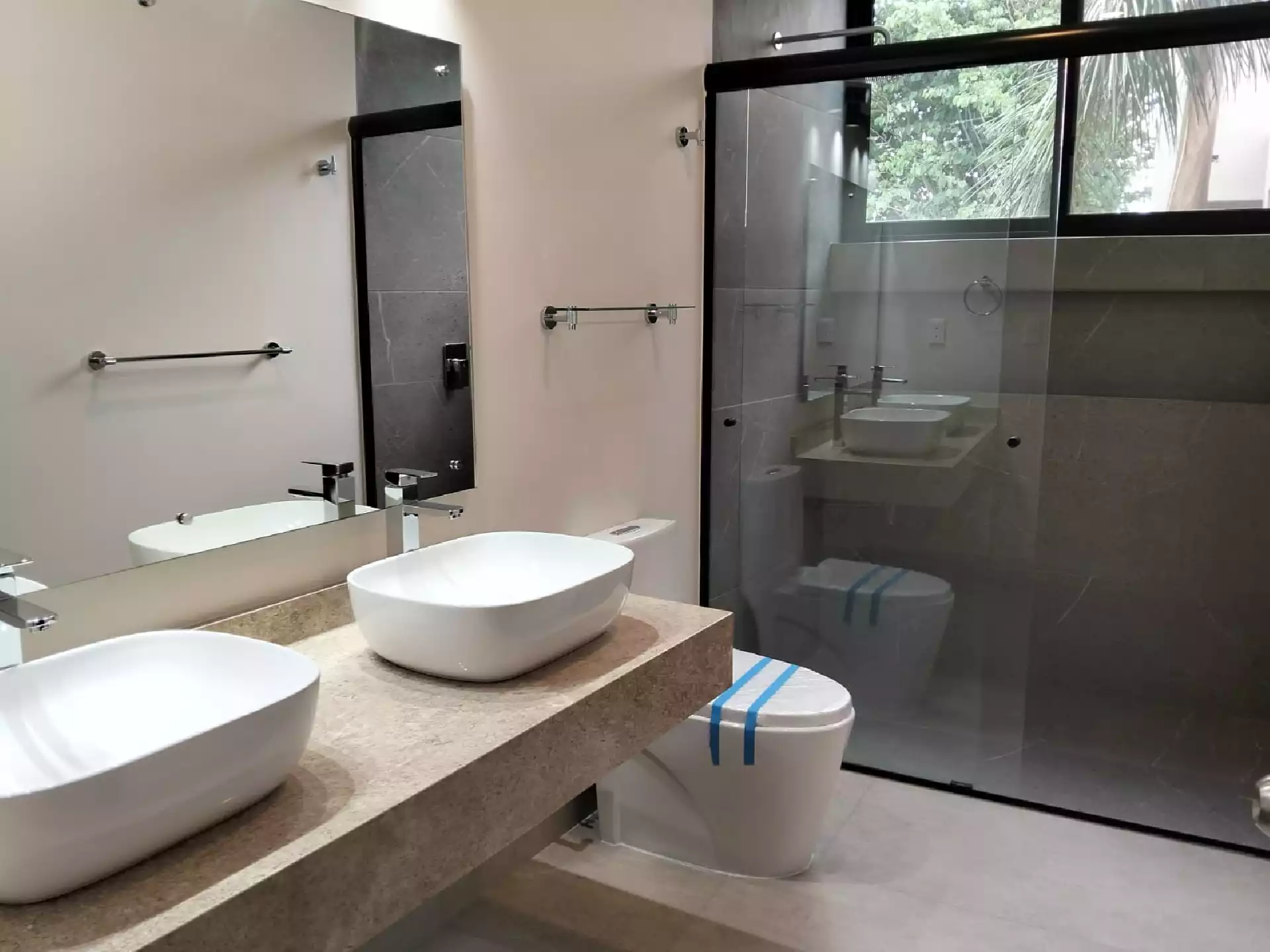 CASA FRACC. LOMAS MIRADOR, CUERNAVACA, MOR. 