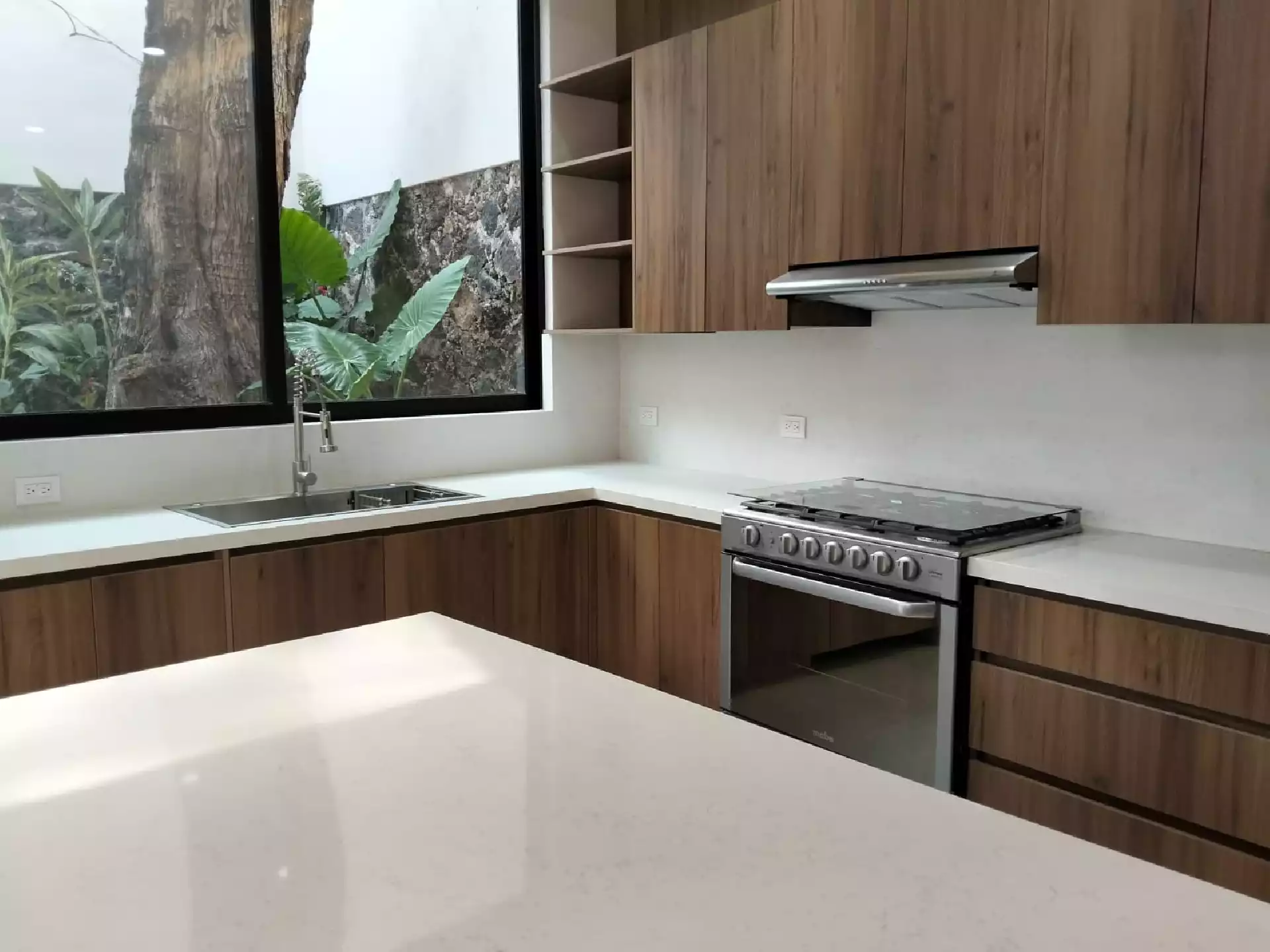 CASA FRACC. LOMAS MIRADOR, CUERNAVACA, MOR. 