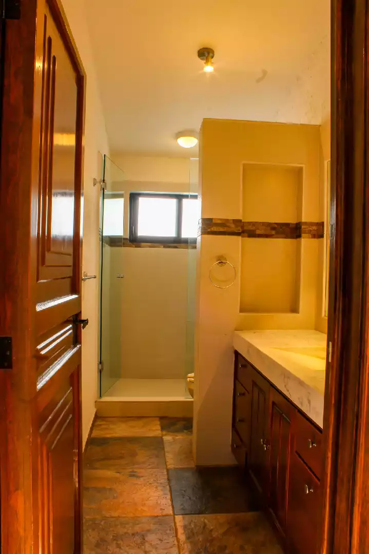 CASA EN RENTA Y VENTA – UNA SOLA PLANTA EN VISTA HERMOSA, CUERNAVACA.