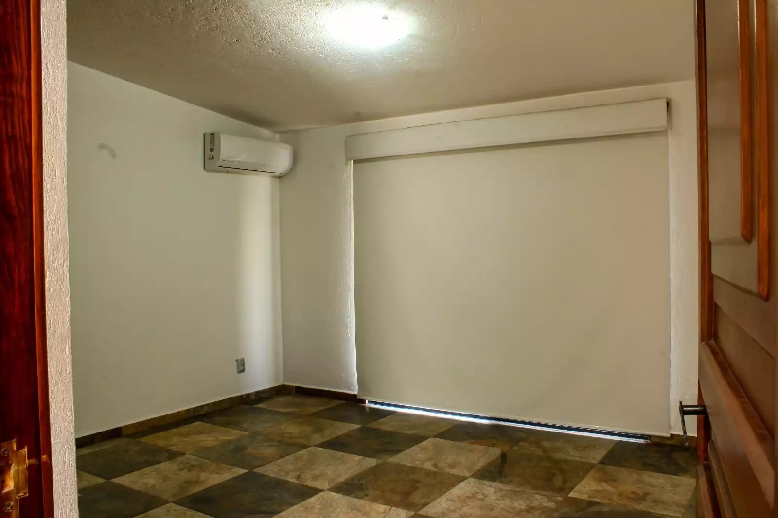 CASA EN RENTA Y VENTA – UNA SOLA PLANTA EN VISTA HERMOSA, CUERNAVACA.