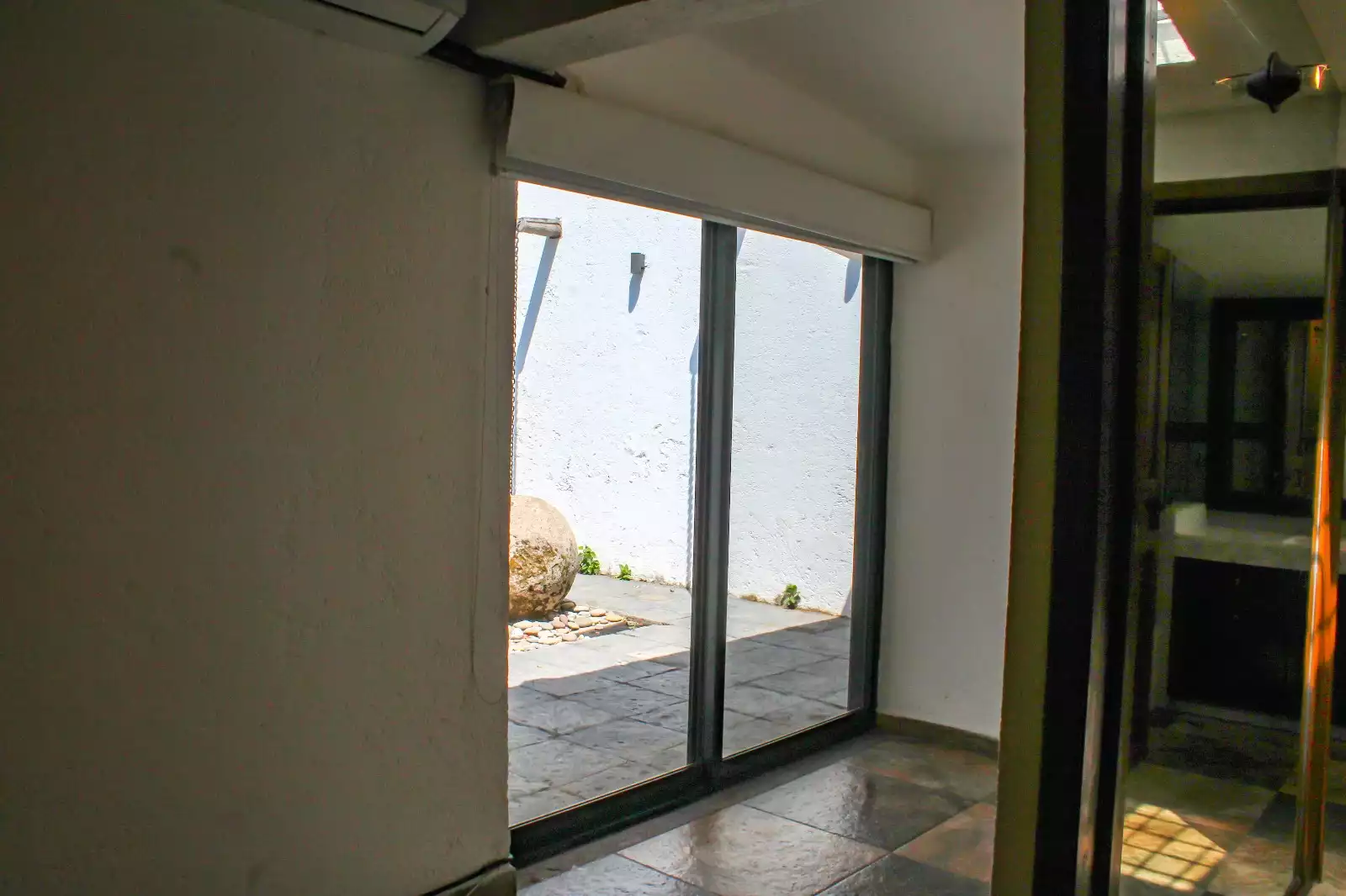 CASA EN RENTA Y VENTA – UNA SOLA PLANTA EN VISTA HERMOSA, CUERNAVACA.