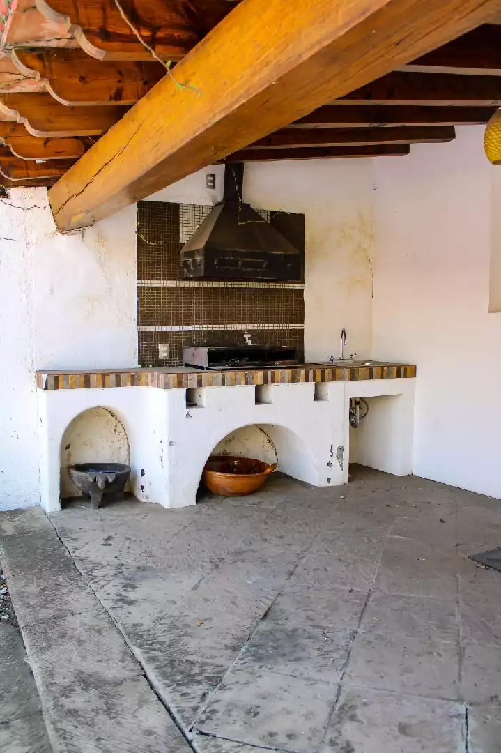 CASA EN RENTA Y VENTA – UNA SOLA PLANTA EN VISTA HERMOSA, CUERNAVACA.