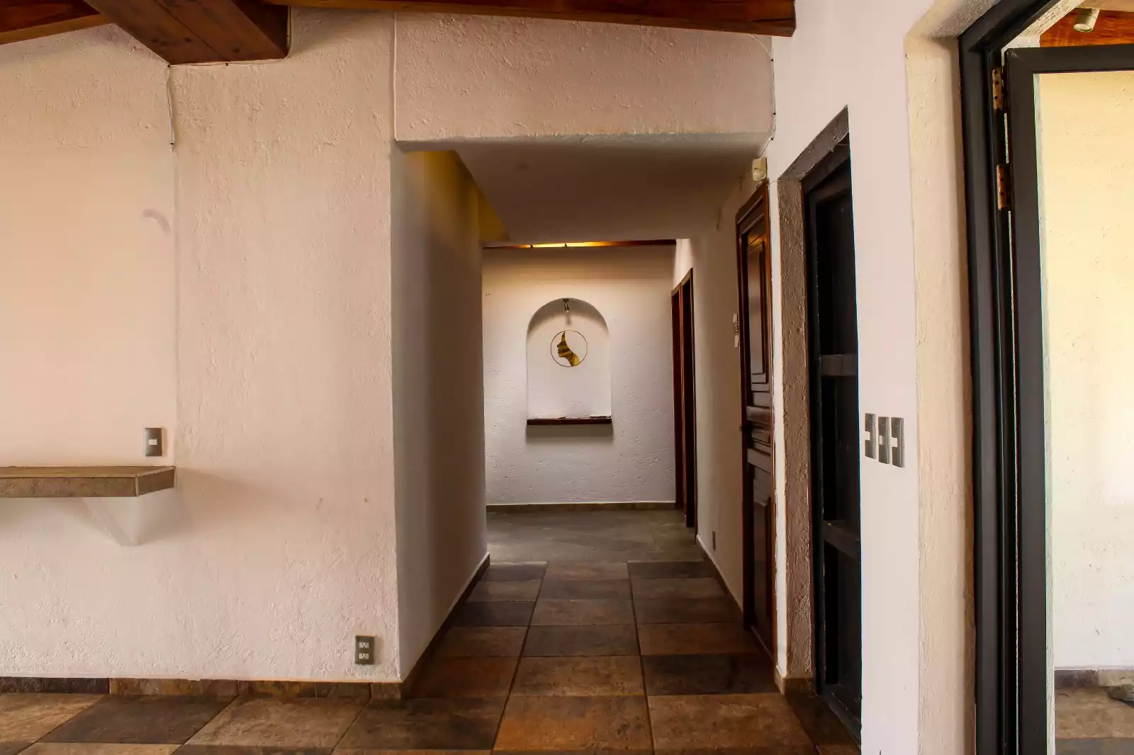 CASA EN RENTA Y VENTA – UNA SOLA PLANTA EN VISTA HERMOSA, CUERNAVACA.