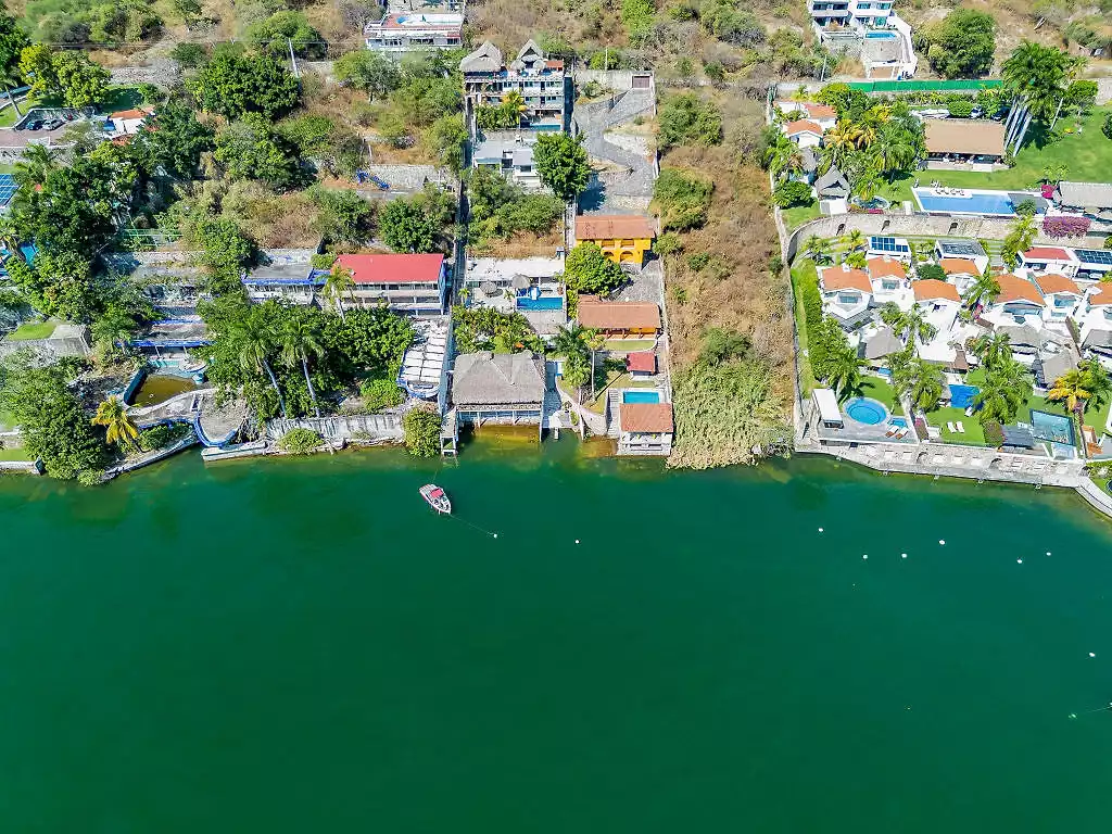 Maracaibo Tequesquitengo: Oportunidad de Inversión Ideal para Airbnb, Hotel u Hospedaje.