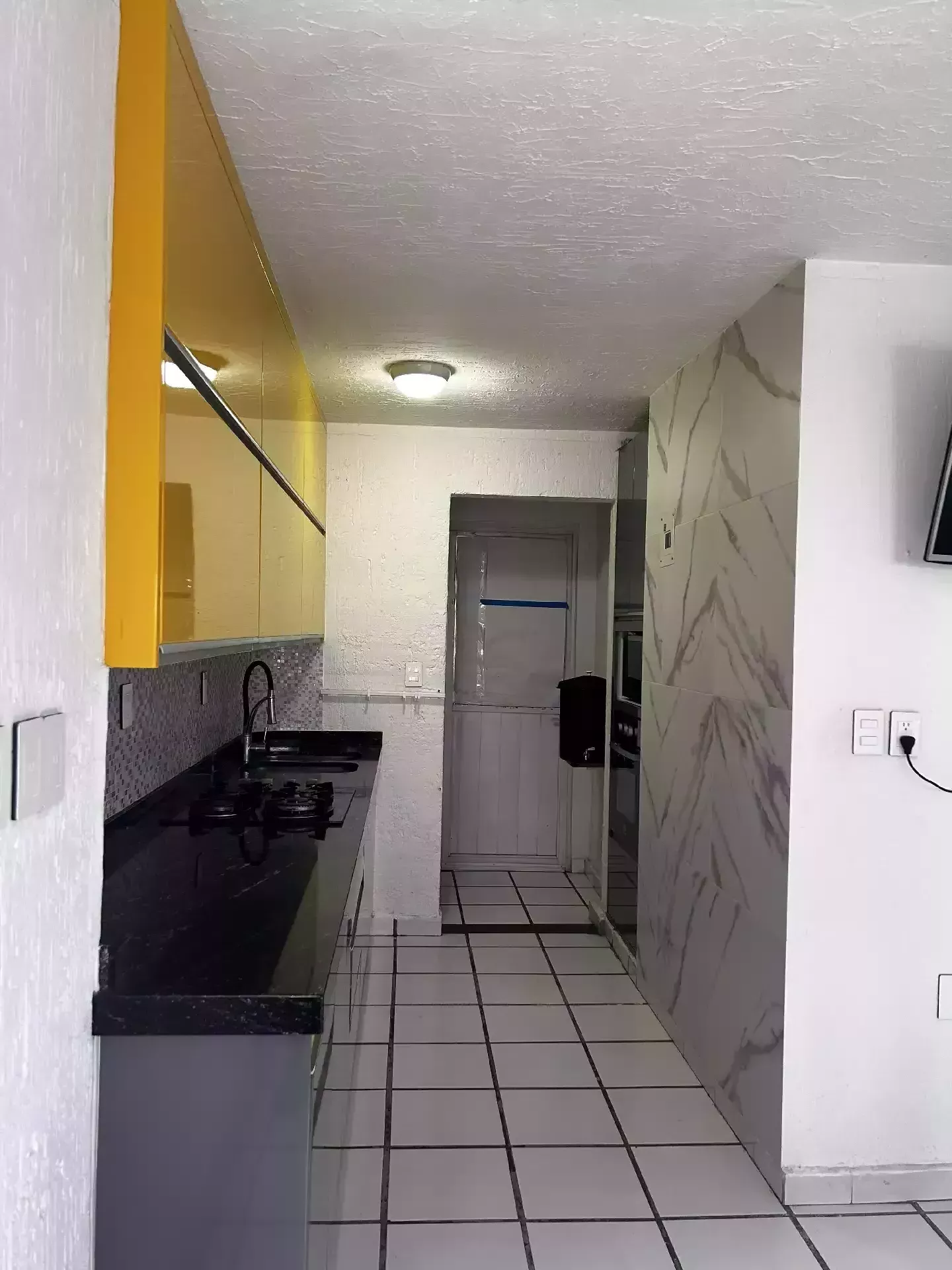 Ubicada al norte de Cuernavaca, Morelos, zona con clima fresco y agradable.