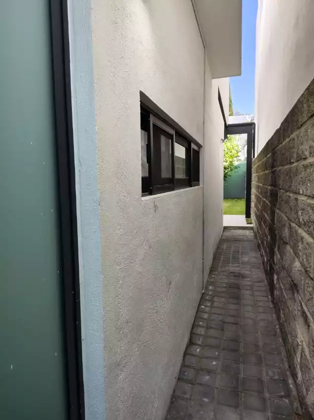 CASA EN VENTA EN RANCHO CORTES