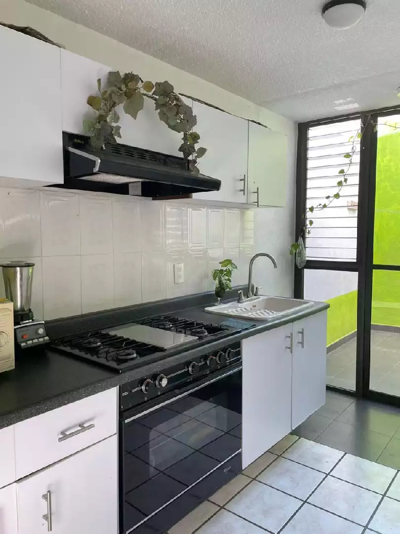 Casa en venta – Privada Nueva Bélgica, Av. Alta Tensión, Cuernavaca, Morelos