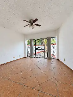 CASA EN RENTA PARA VIVIENDA U OFICINAS EN CHAPULTEPEC, CUERNAVACA