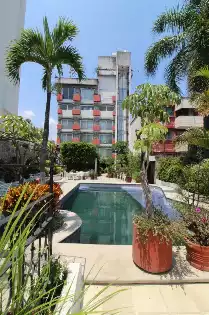 Edificio en Maravillas