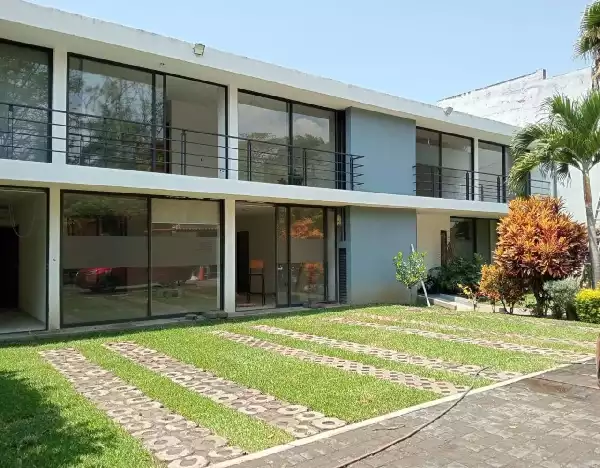 Edificio en Acapantzingo