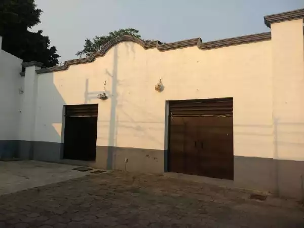 Bodega en Centro