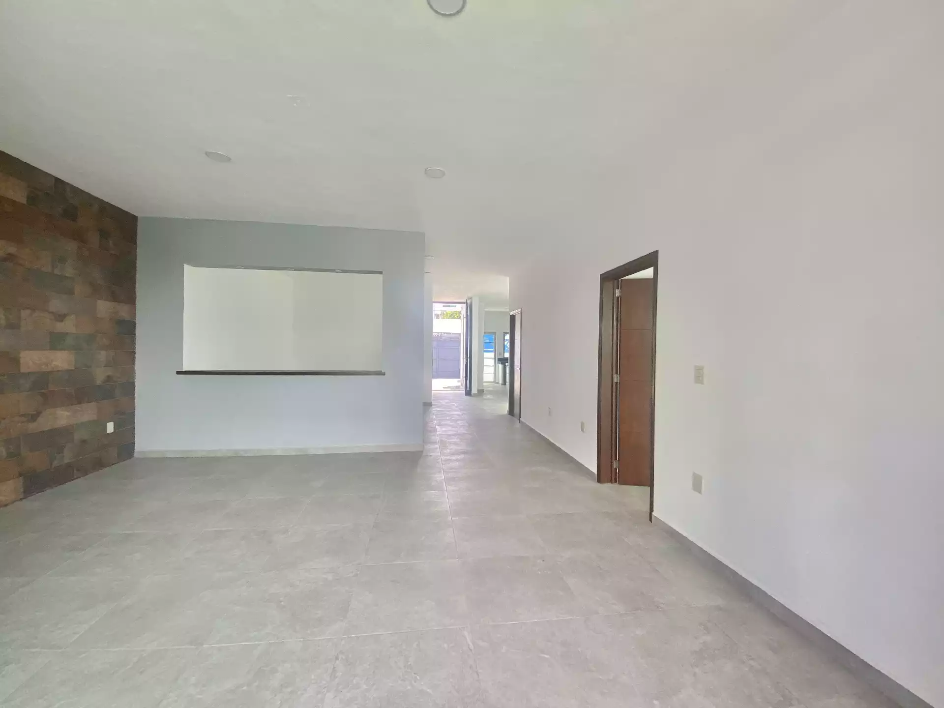 Casa en PREVENTA con Vigilancia en Fraccionamiento Burgos de Cuernavaca