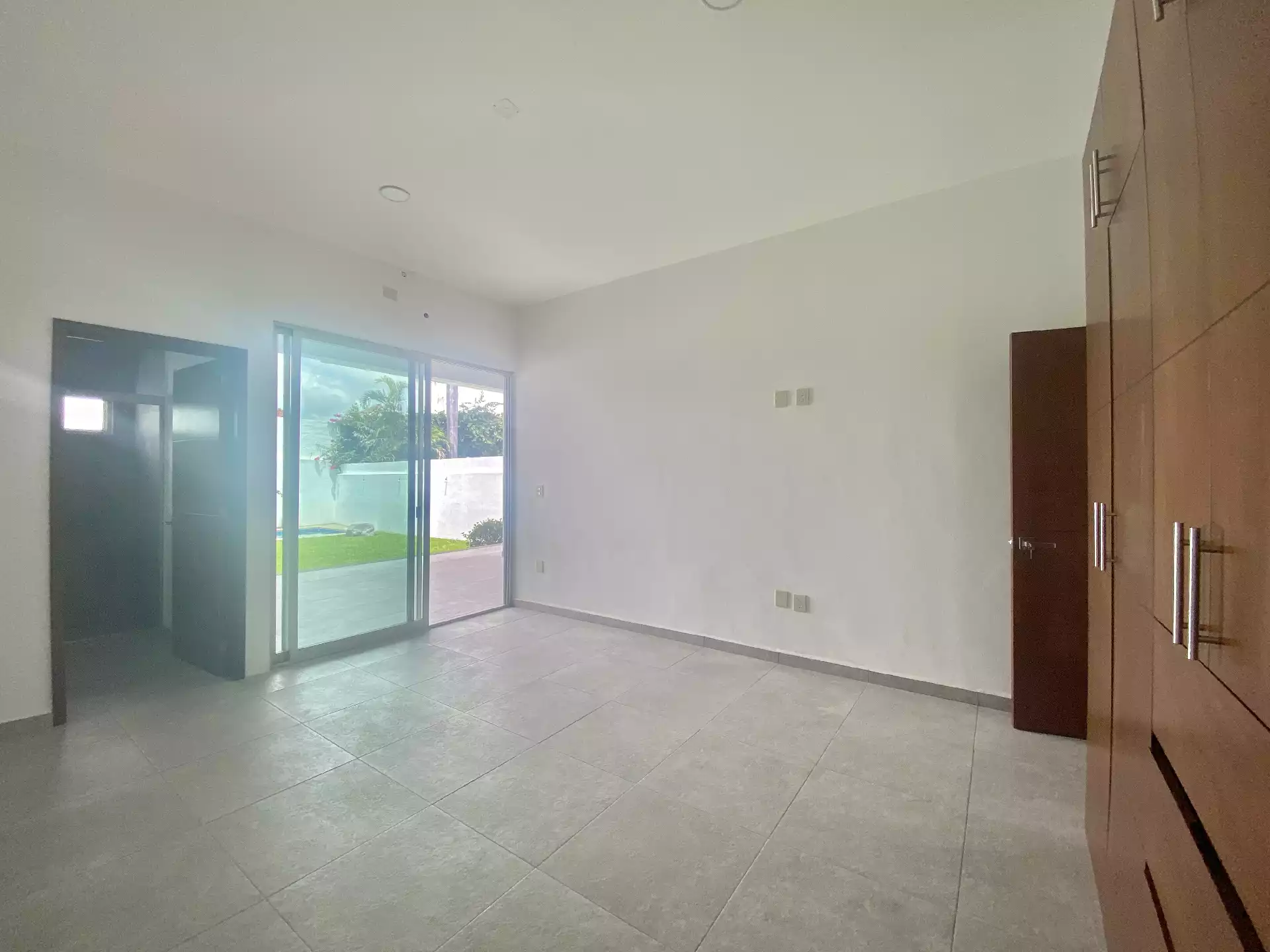 Casa en PREVENTA con Vigilancia en Fraccionamiento Burgos de Cuernavaca